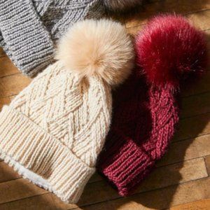 Free People Pom Pom Beanie Hat in cream beige Brand New